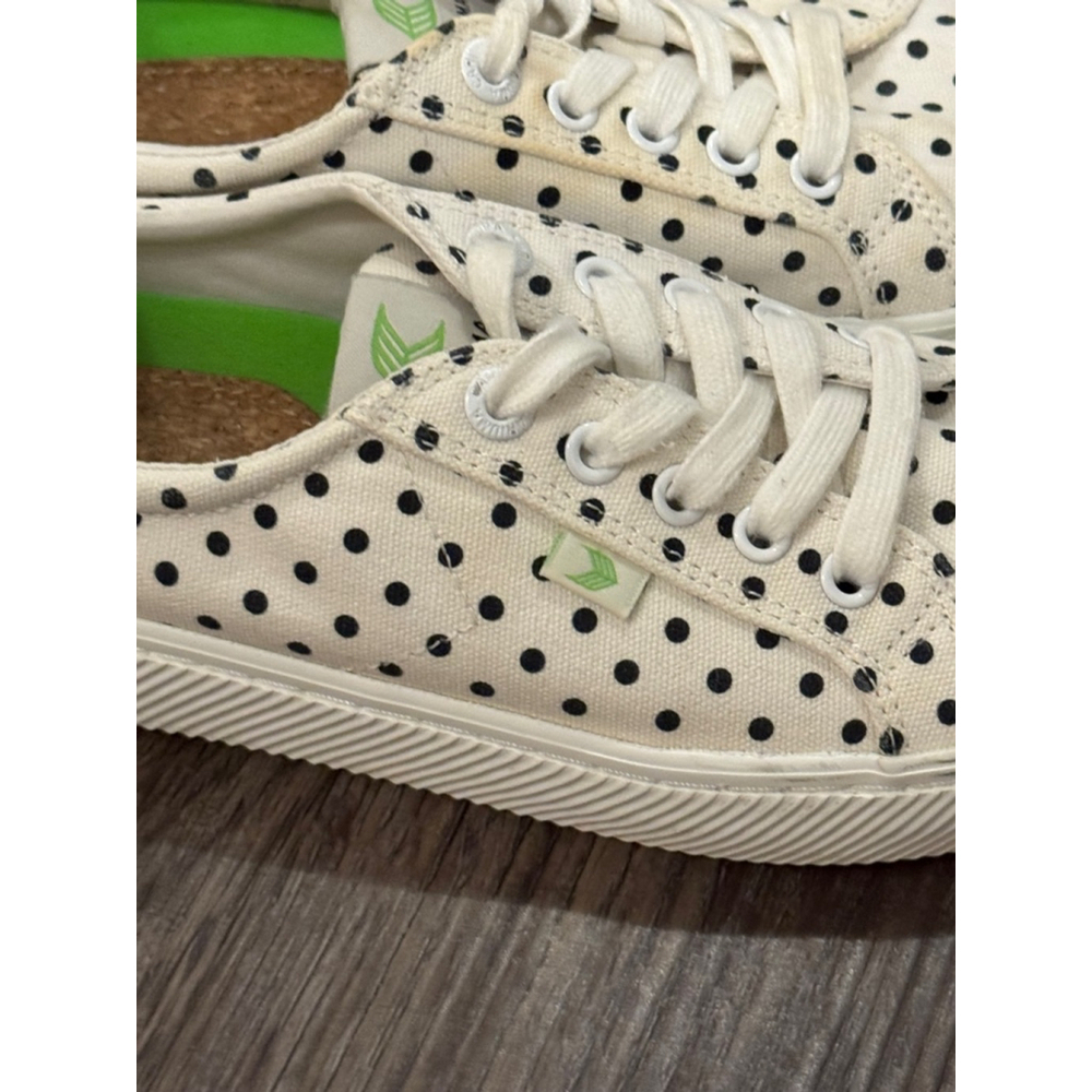 Cariuma OCA Low Polka Dot Canvas Sneakers White/Black Size 7.5W/6M​​​ - Picture 5 of 11